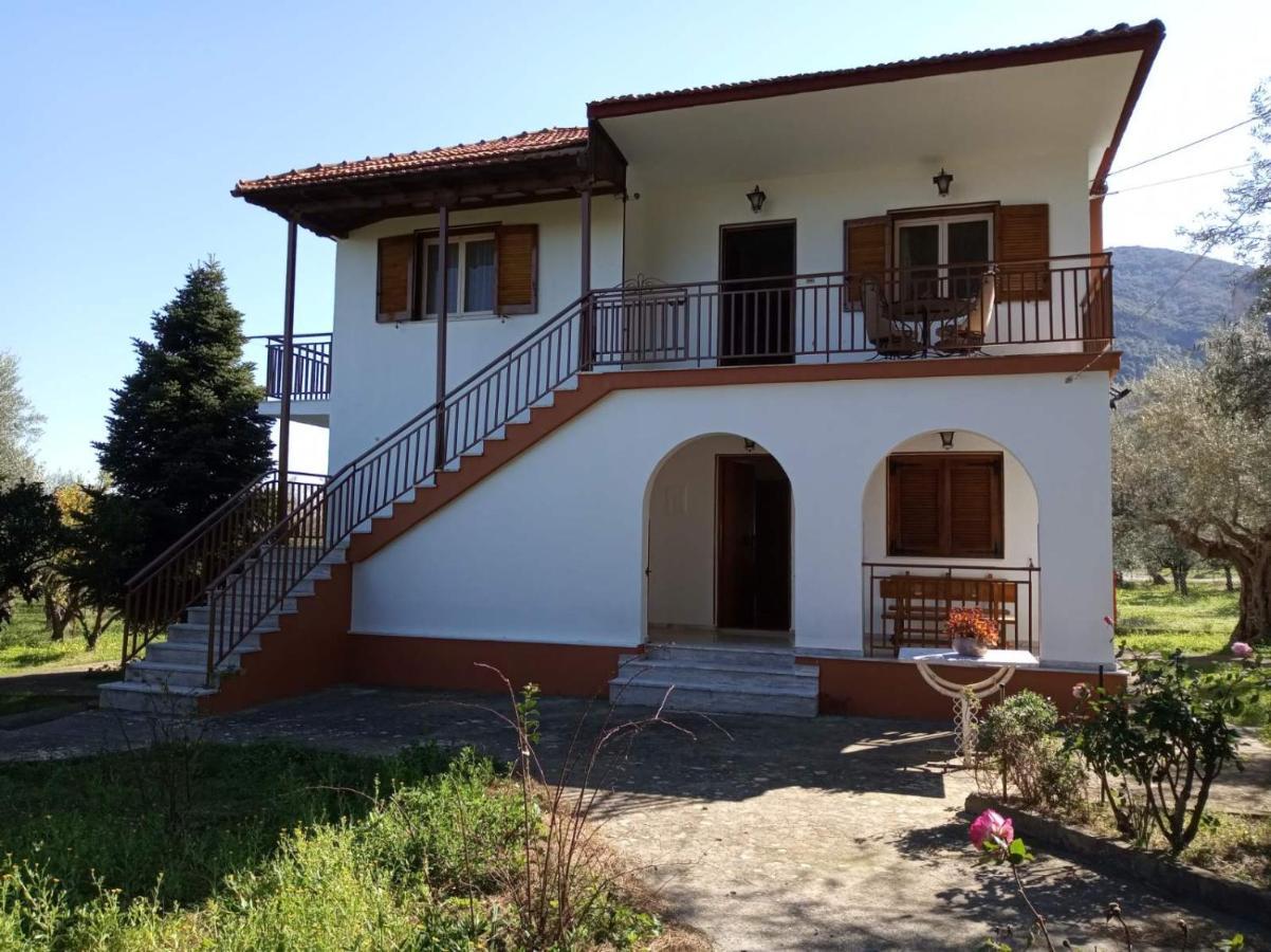 Apartmán Manousi 1- Ground Floor Mystras Exteriér fotografie